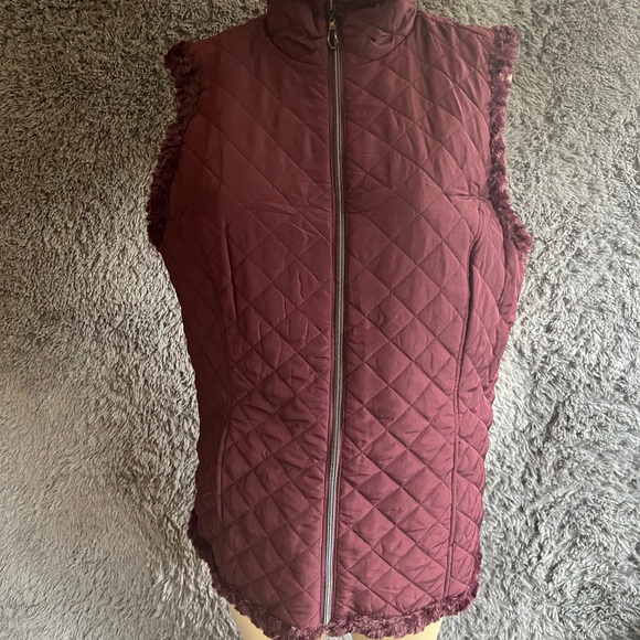 denim+ company Vest - Picture 3 of 12